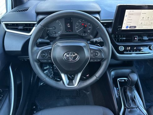 Certified 2025 Toyota Corolla SE w/ Convenience Package image 15