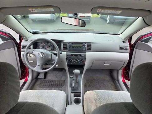 Used 2004 Toyota Corolla CE image 9
