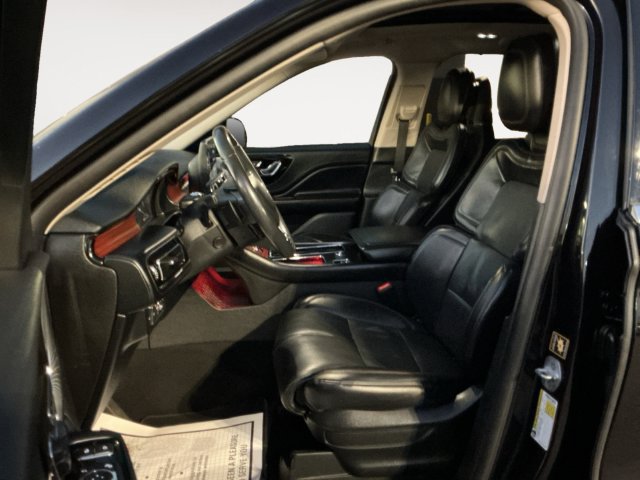 Used 2021 Lincoln Aviator Reserve w/ Equipment Group 210A AWD/4WD image 11