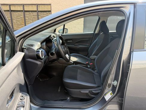 Used 2023 Nissan Versa SV FWD image 21