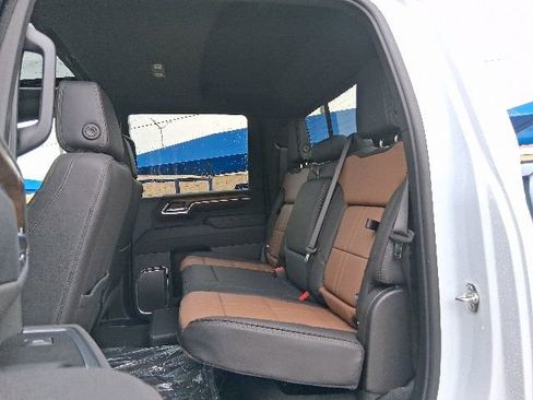 New 2026 Chevrolet Silverado 2500 High Country w/ High Country Premium Package AWD/4WD image 22