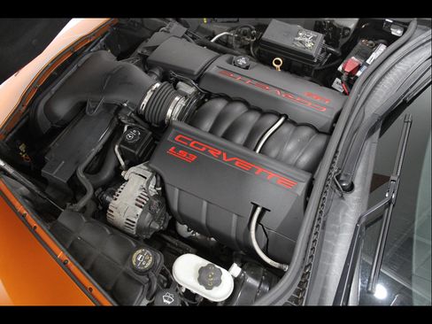 Used 2009 Chevrolet Corvette Coupe image 21