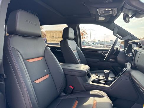 New 2025 GMC Sierra 1500 AT4 w/ AT4 Premium Package image 23