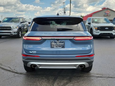 Used 2025 Lincoln Corsair AWD w/ Rear Removable Package Tray image 5