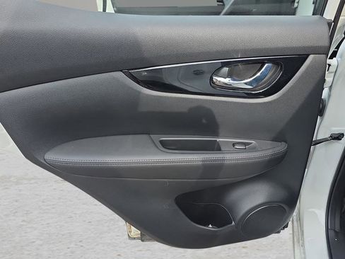 Used 2022 Nissan Rogue Sport SL w/ Premium Package image 24