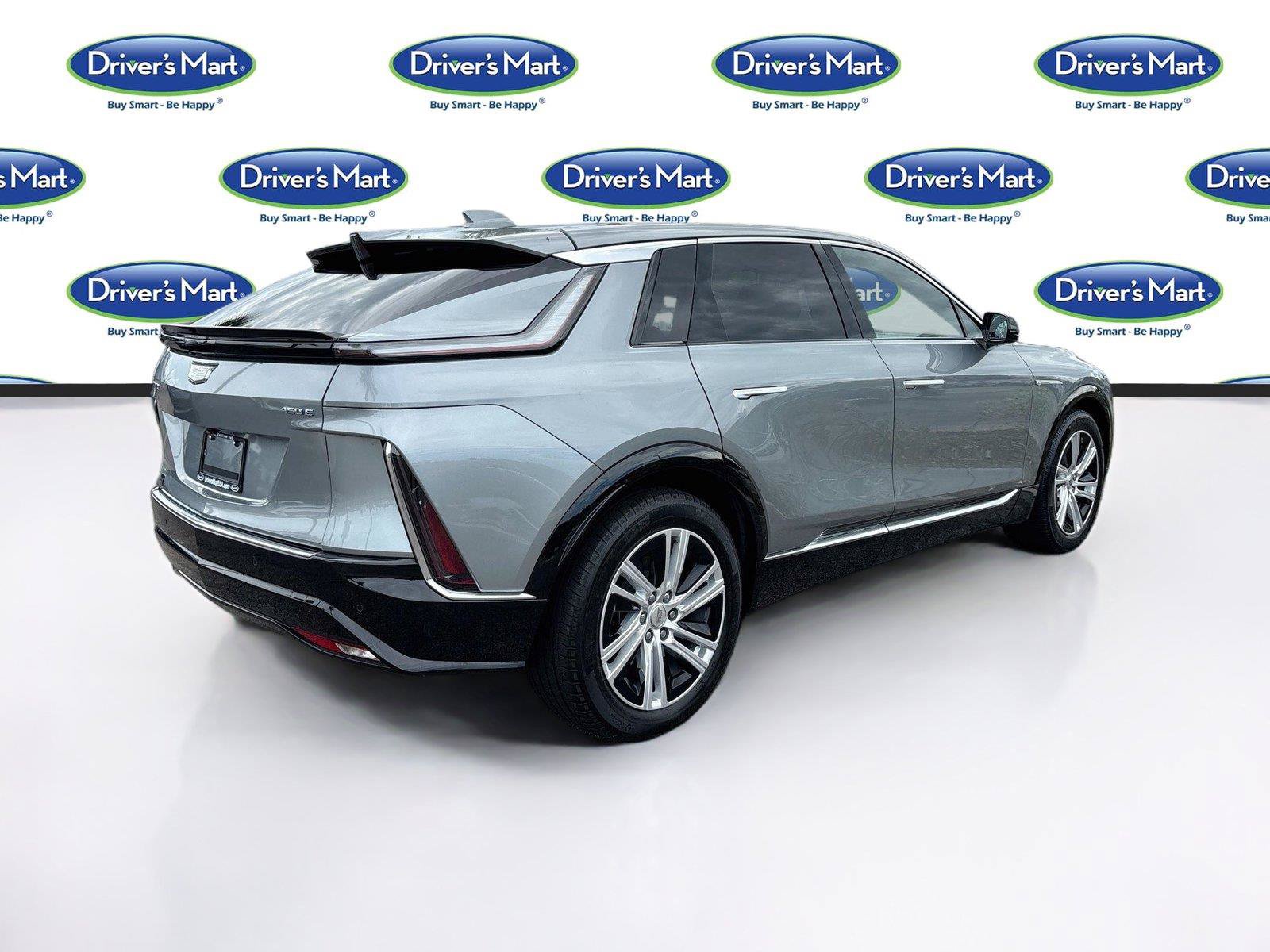 Used 2024 Cadillac Lyriq Tech w/ LPO, Floor Liner Package RWD image 7
