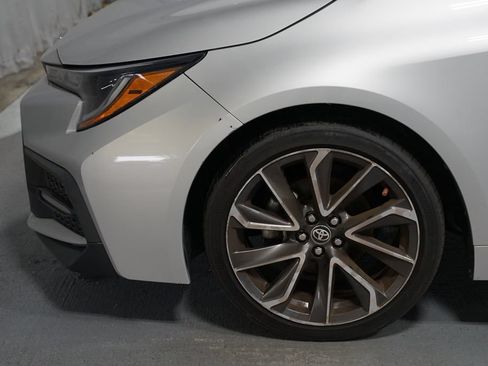 Used 2020 Toyota Corolla SE FWD image 5