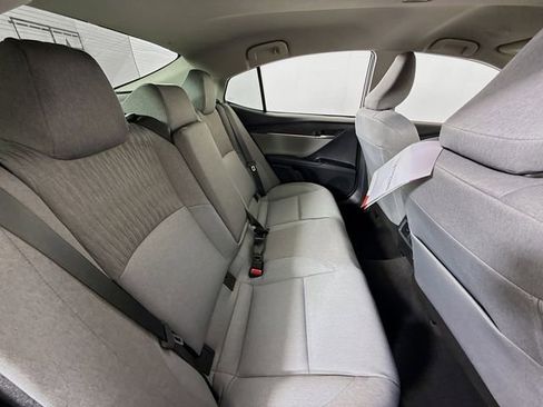 Used 2025 Toyota Camry LE image 27