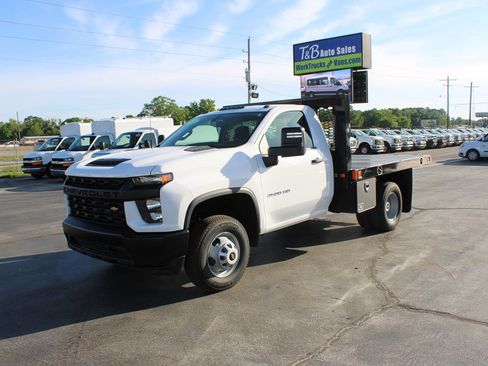 Used 2023 Chevrolet Silverado 3500 W/T w/ WT Fleet Convenience Package RWD image 2