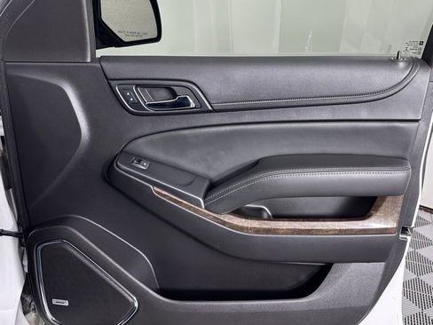 Used 2016 Chevrolet Tahoe LT image 32