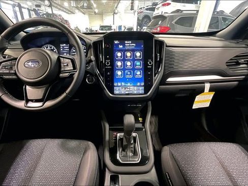 Used 2025 Subaru Forester Premium w/ Convenience Package #1 image 15