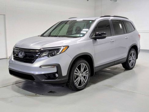 Certified 2022 Honda Pilot Sport image 1