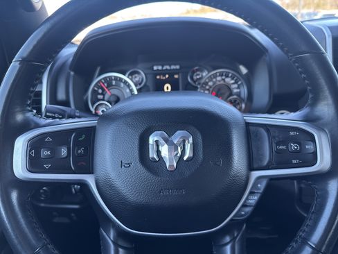 Used 2021 RAM 1500 Big Horn image 10