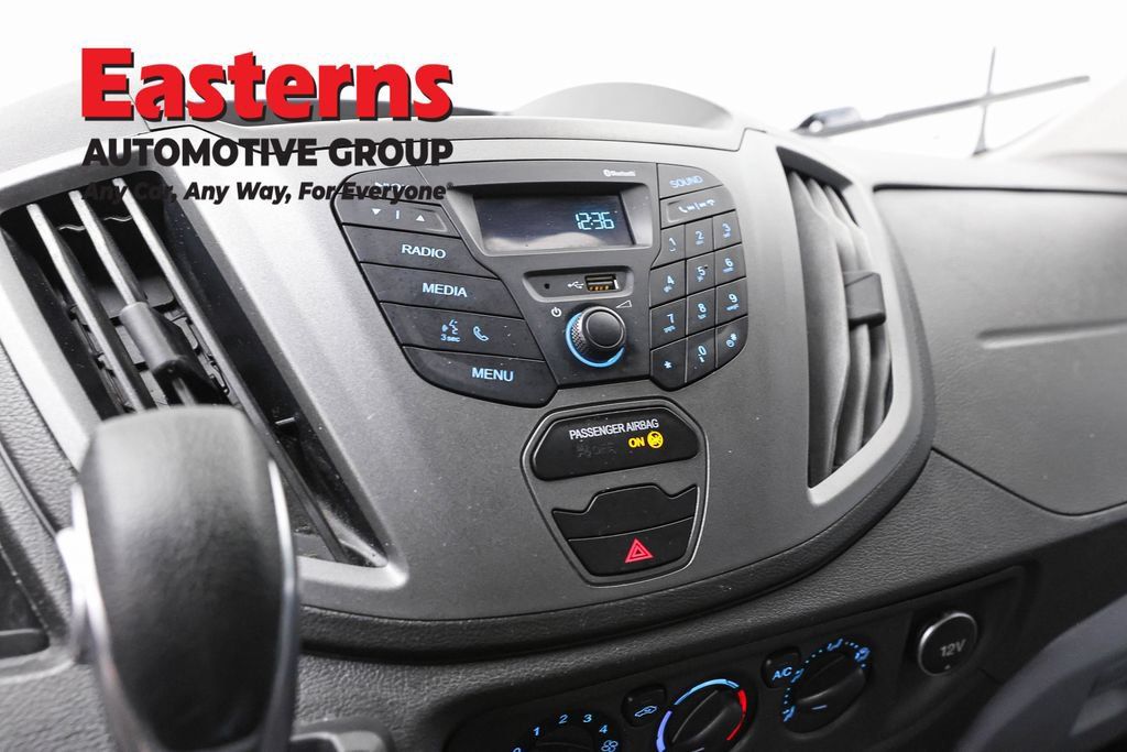 Used 2019 Ford Transit 250 130 Low Roof RWD image 20
