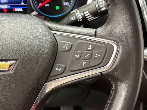 Used 2020 Chevrolet Equinox LT AWD/4WD image 17
