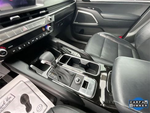 Used 2023 Kia Telluride LX image 18