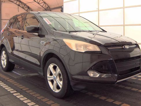 Used 2013 Ford Escape SE image 3