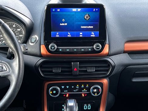Used 2021 Ford EcoSport SE w/ SE Appearance Package image 19