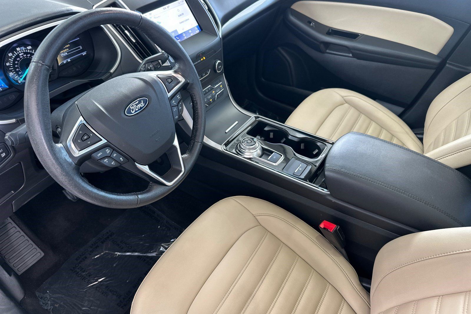Used 2020 Ford Edge SEL w/ Convenience Package FWD image 11