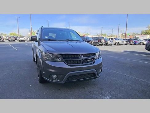 Used 2015 Dodge Journey SXT w/ Flexible Seating Group image 16