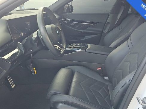 Used 2024 BMW 530i w/ M Sport Package image 6