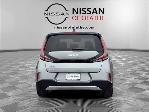 Used 2025 Kia Soul LX w/ LX Technology Package image 24
