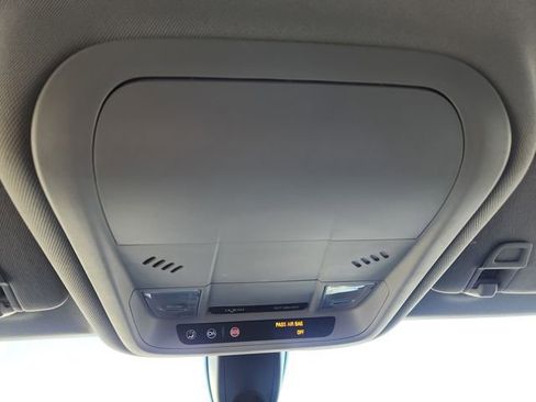 Used 2019 Chevrolet Equinox LS w/ LS Convenience Package image 45