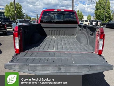 Used 2017 Ford F250 Lariat w/ Lariat Value Package AWD/4WD image 18