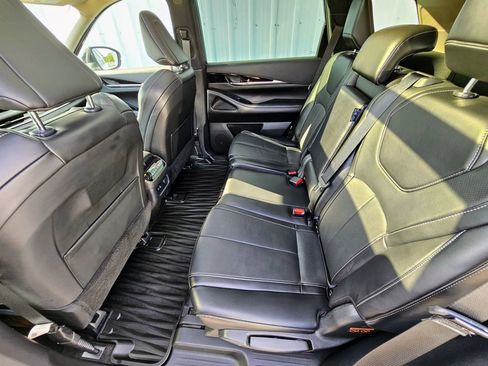 Used 2024 INFINITI QX60 Pure image 8