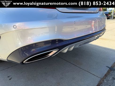 Used 2018 Mercedes-Benz SL 550 image 9