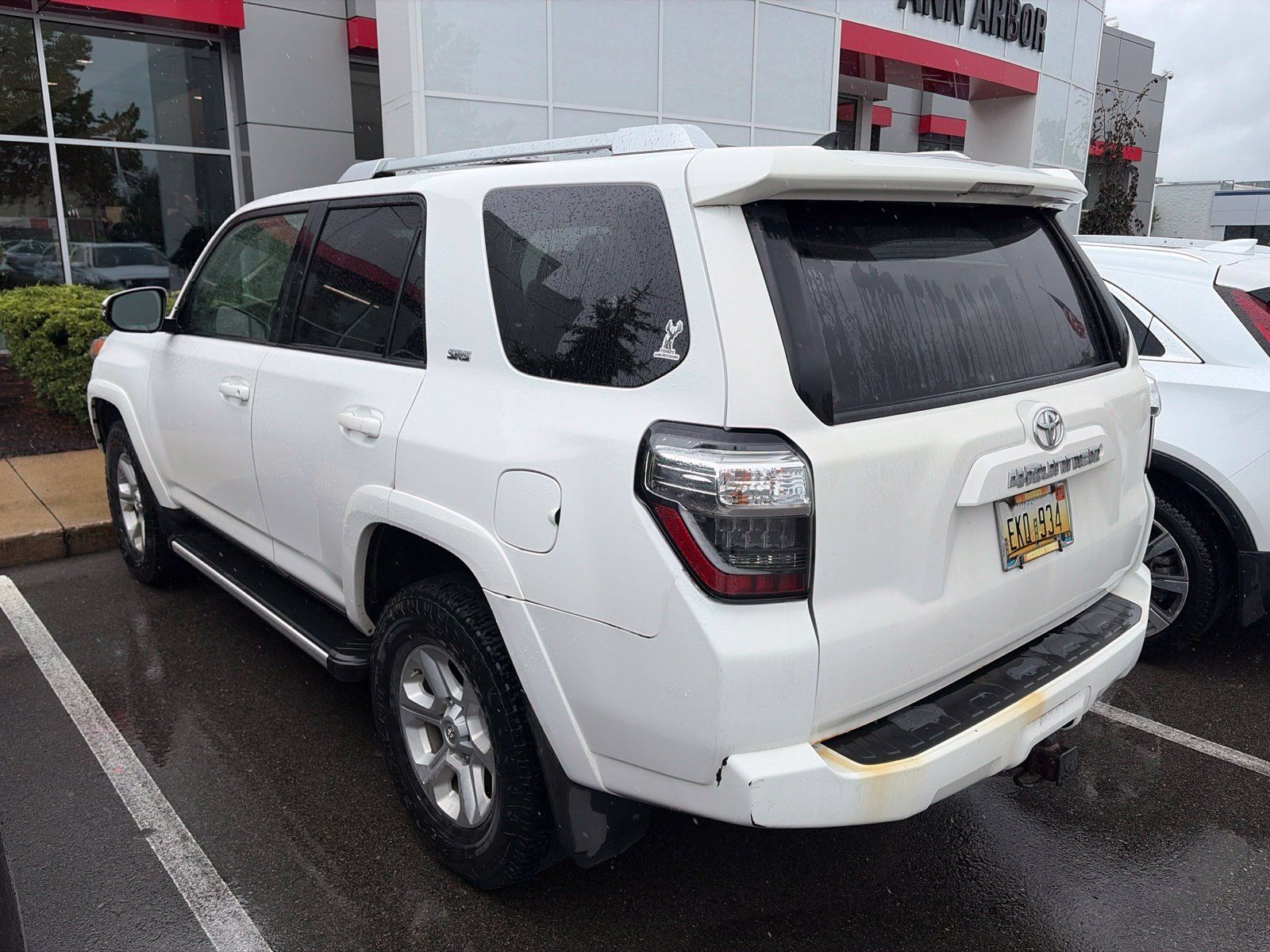 Used 2015 Toyota 4Runner SR5 Premium AWD/4WD image 4
