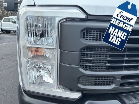 New 2026 Ford F250 XL image 9