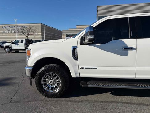 Used 2020 Ford F350 Lariat w/ Lariat Ultimate Package image 2