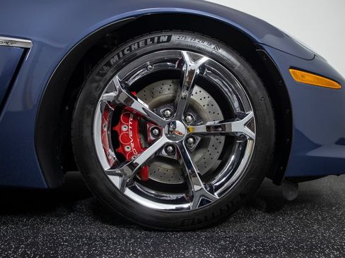 Used 2013 Chevrolet Corvette Grand Sport w/ 2LT Preferred Equipment Group RWD image 25