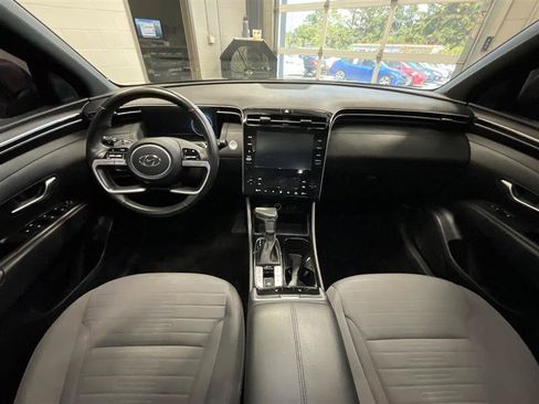 Used 2022 Hyundai Santa Cruz SEL Premium image 21