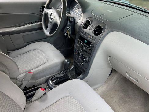 Used 2010 Chevrolet HHR LS FWD image 16