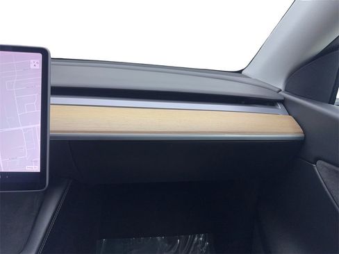 Used 2021 Tesla Model Y Performance image 59