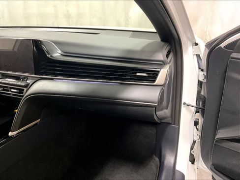 Certified 2025 Toyota Camry XSE FWD image 13