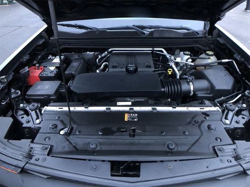 Used 2023 Chevrolet Colorado Trail Boss w/ Technology Package image 24