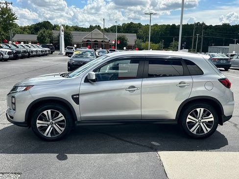 Used 2025 Mitsubishi Outlander Sport ES AWD/4WD image 7