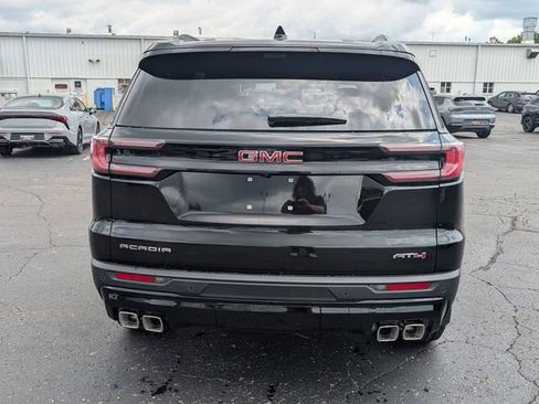 New 2026 GMC Acadia AT4 w/ Luxury Package AWD/4WD image 6