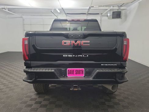 Used 2024 GMC Sierra 3500 Denali w/ Denali Reserve Package AWD/4WD image 9