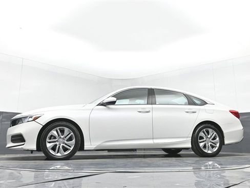 Used 2019 Honda Accord LX image 42