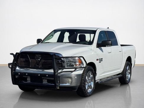Used 2019 RAM 1500 Lone Star image 3