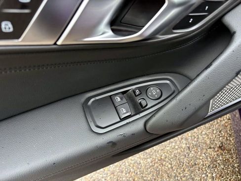 Used 2025 BMW Z4 M40i w/ Premium Package image 13