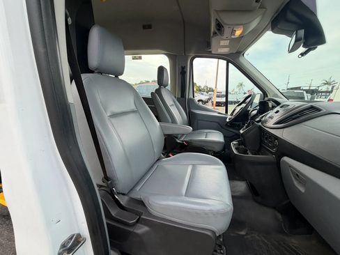 Used 2018 Ford Transit 350 XL RWD image 20