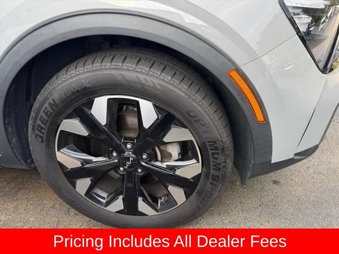 Certified 2023 Kia Sportage X-Line w/ X-Line Premium Package AWD/4WD image 2