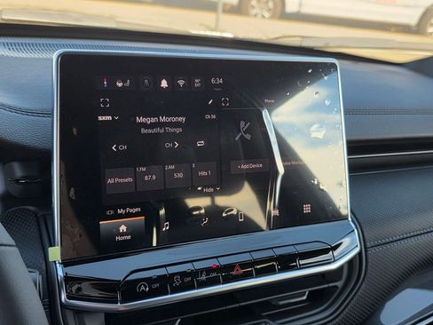 New 2026 Jeep Compass Latitude image 15