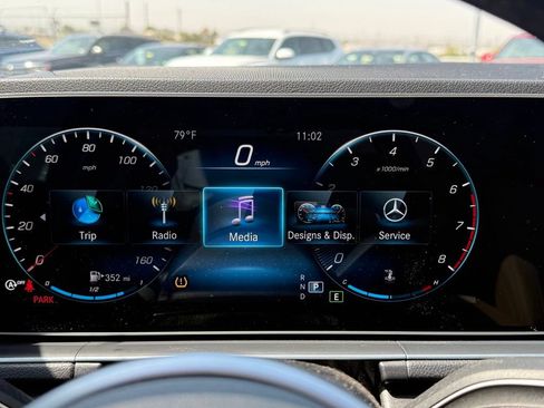 Used 2021 Mercedes-Benz GLE 350 image 29