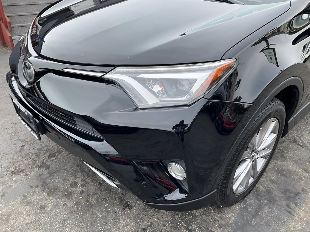Used 2017 Toyota RAV4 Limited w/ Advanced Technology Package FWD image 92
